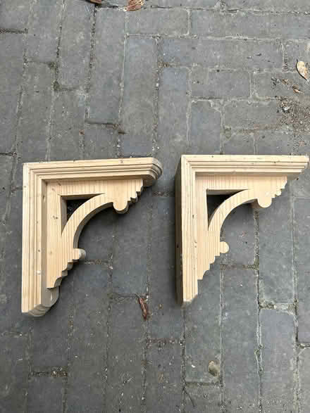 Photo of free Wooden shelf brackets (Tooting Bec/Balham SW17) #1