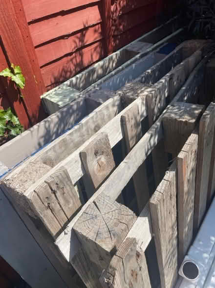 Photo of free Windows, glass, wooden pallets (Abbeymead) #4