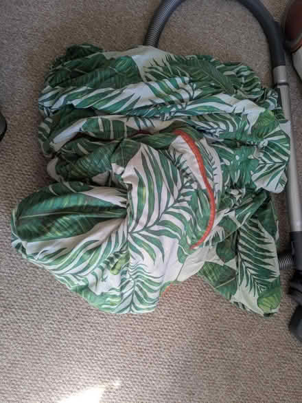 Photo of free Clean weighted duvet (RG48DH) #1
