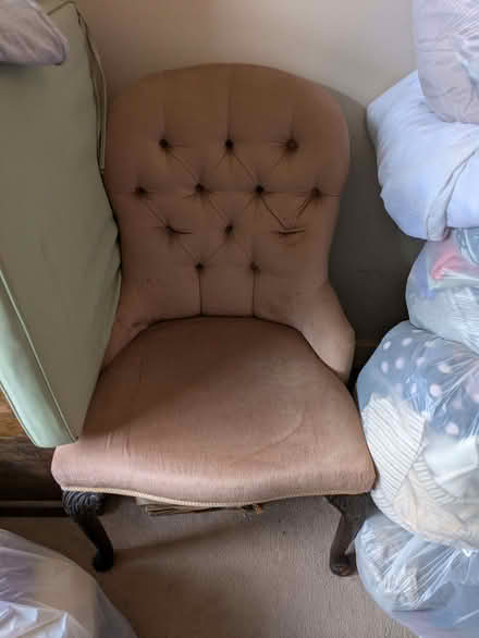 Photo of free Items as shown. (Blacklands TN34) #4
