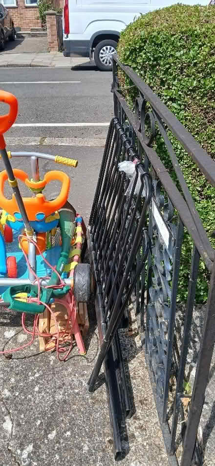 Photo of free Child bed (Perivale UB6) #1