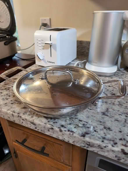 Photo of free Small stainless steel wok and lid (Mountain View 94040) #1