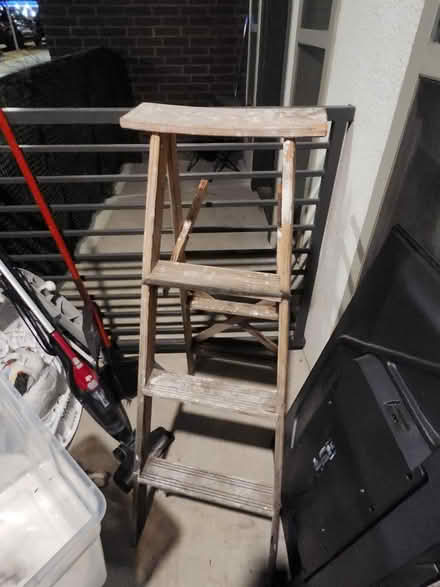 Photo of free Wood ladder (76102) #1