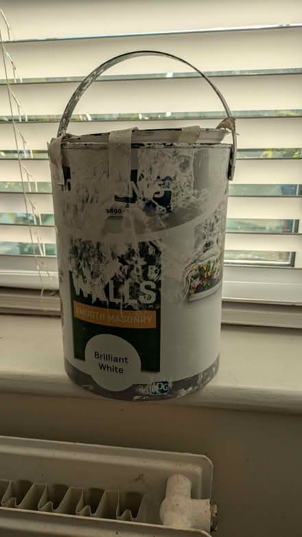 Photo of free Half tin of white masonry paint (Hollingdean BN1) #1