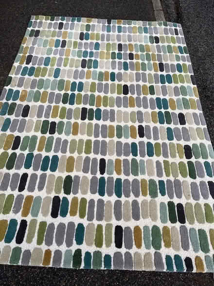 Photo of free Wool Rug (Hythe, Kent) #1