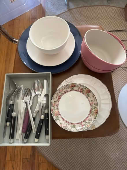 Photo of free Assorted Kitchenwares (Lower East Side) #1