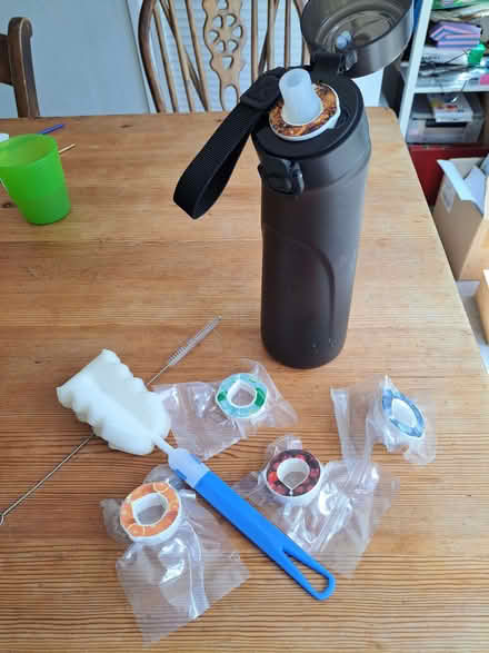 Photo of free Air up-type water bottle with flavour pods (Cold Harbour OX1) #1