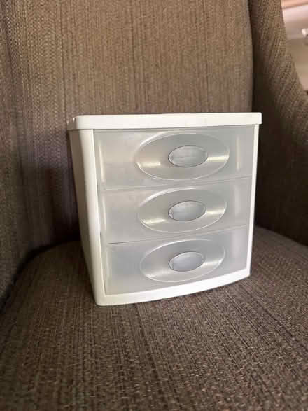 Photo of free Small plastic drawers (Naperville) #1