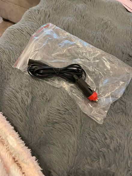 Photo of free car charger (Wandsworth SW18) #1