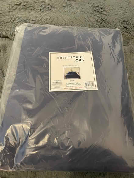 Photo of free Double bed sheet set (Wandsworth SW18) #1