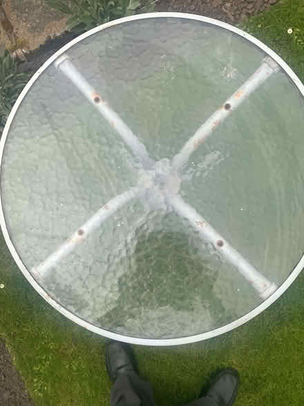 Photo of free Small Garden/patio table (Reddish SK5) #3