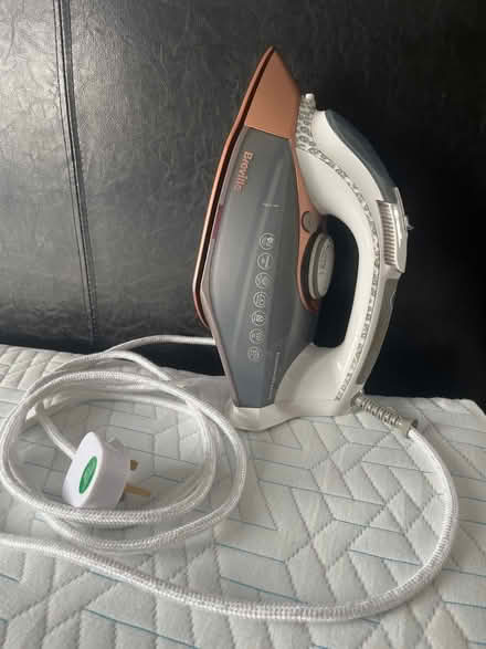 Photo of free Breville DimondXpress Iron (Tremorfa, Cardiff CF24) #1