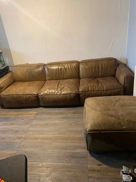 Photo of free Sofa (Merton CR4) #1