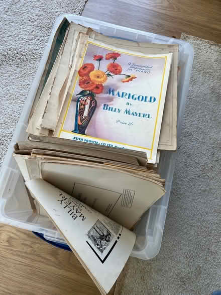 Photo of free Old Piano Music (1920’s up) for Craft etc. (Emmbrook RG41) #1