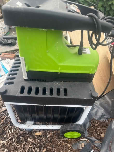 Photo of free Electric garden shredder (TW19) #2