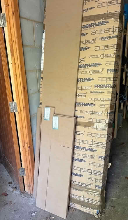 Photo of free Shower Enclosure and Tray (Binfield Heath RG9) #3