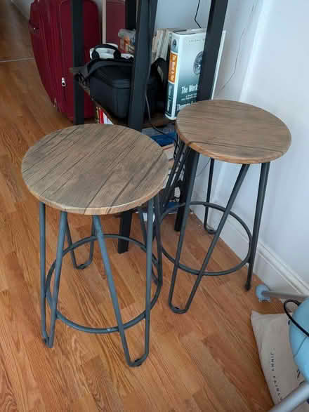 Photo of free 2 bar stools (Stoke Newington N16) #1
