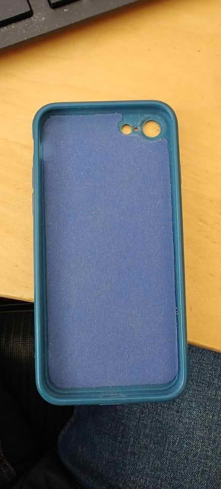 Photo of free Iphone SE Case (Theale RG7) #2