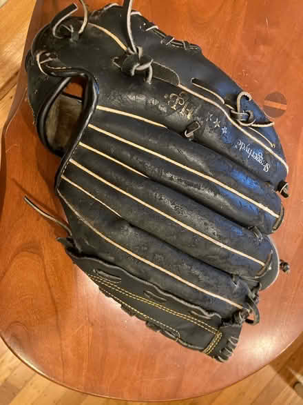 Photo of free Louisville slugger baseball glove (Havertown) #2