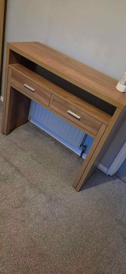 Photo of free desk/Dressing Table (SS14 basildon) #1