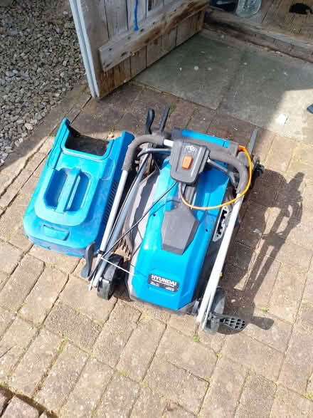 Photo of free Mains electric lawnmower (Greatham TS25) #1