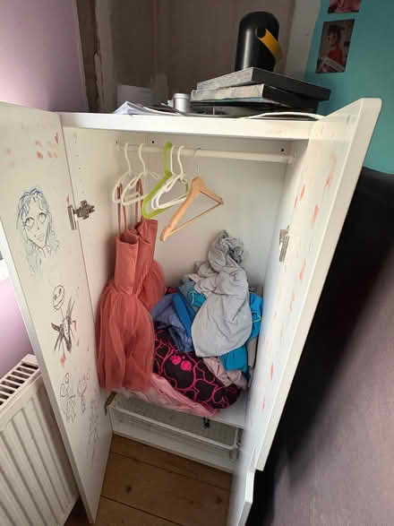 Photo of free Child’s wardrobe (Finsbury Park N4) #1