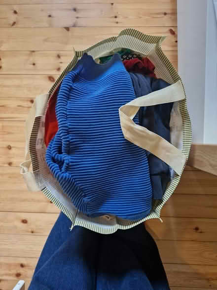 Photo of free Bag of boys clothes aged 3-4 (D18E0K6) #1