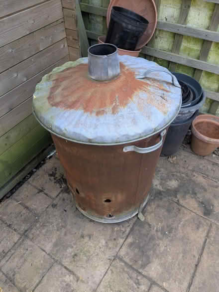 Photo of free Metal fire bin (Iffley OX4) #1
