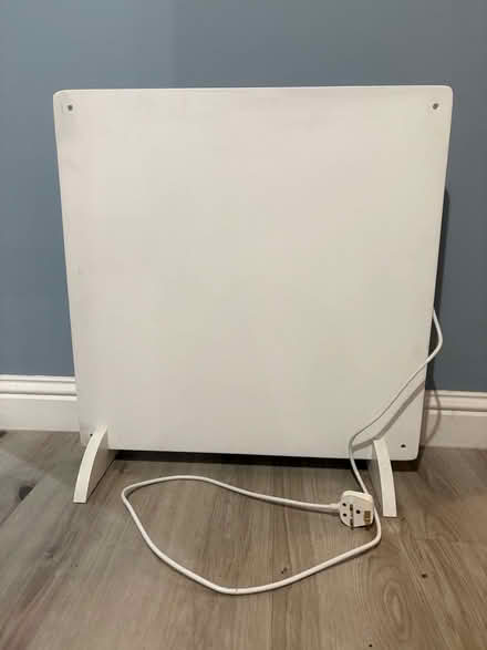 Photo of free Electric panel heater (Willington DE65) #1