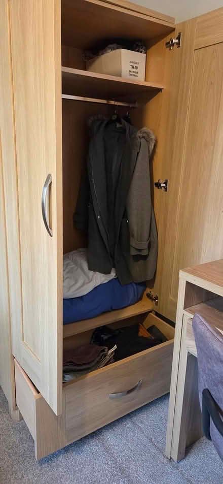 Photo of free Light Wood Wardrobe (SS14 basildon) #2