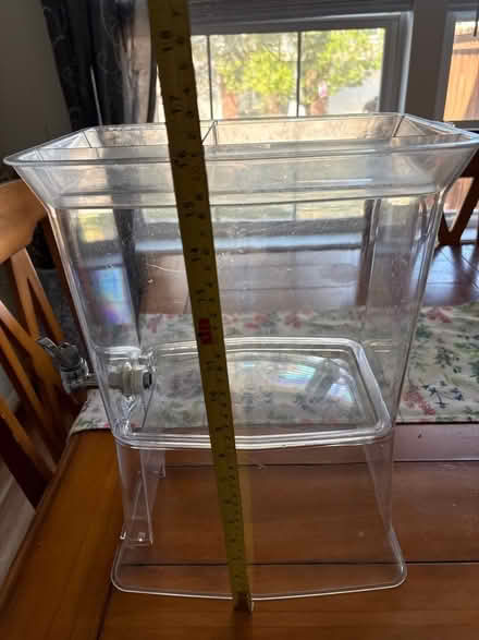 Photo of free Beverage Holder (Thornton) #3