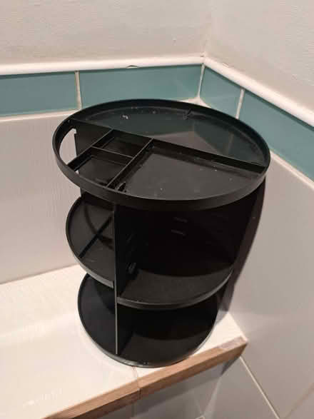 Photo of free Rotating display/bathroom turntable (Battle RG30) #1