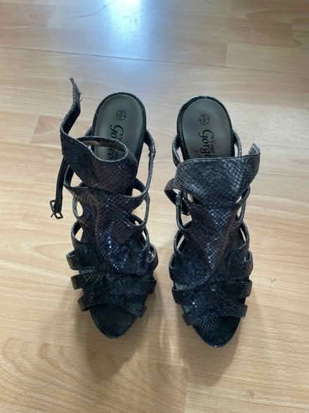 Photo of free Shoes high heels size 8 (41) (Latchmere SW11) #2