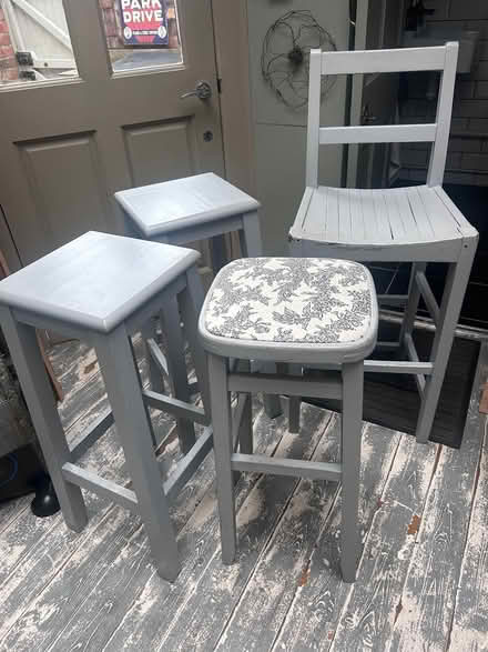 Photo of free Four kitchen stools (WA46RX) #2