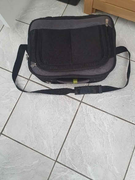Photo of free Small Travel Suitcase (Elstow MK42) #1