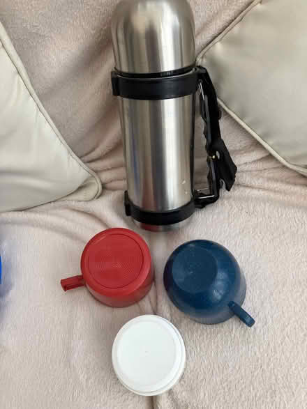 Photo of free Themos flask and extra mugs (Rothley LE7) #1