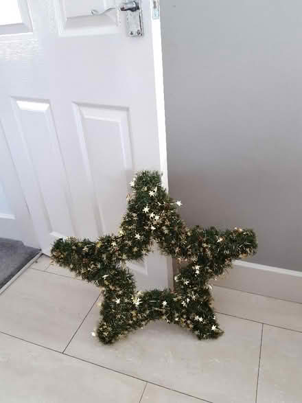Photo of free Tinsel star (Woodseats S8) #1