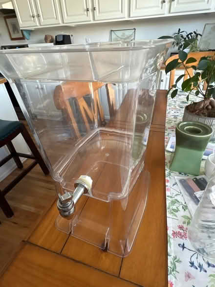 Photo of free Beverage Holder (Thornton) #1