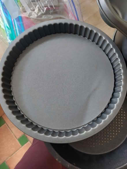 Photo of free Assorted baking tins (Stanley DE7) #2