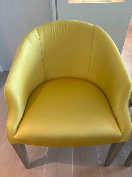 Photo of free Yellow dining chairs (Bermondsey SE1) #4