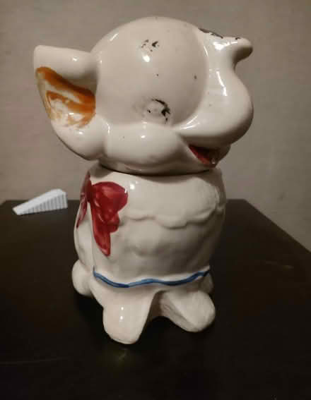 Photo of free Vintage Ceramic Jars (Highland) #2