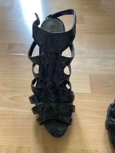 Photo of free Shoes high heels size 8 (41) (Latchmere SW11) #4