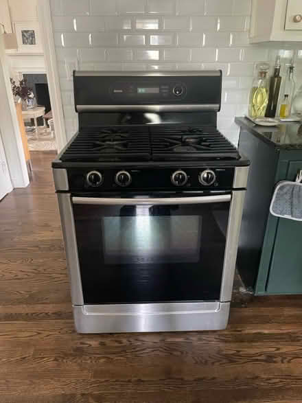 Photo of free 30” Gas Stove (wethersfield) #1