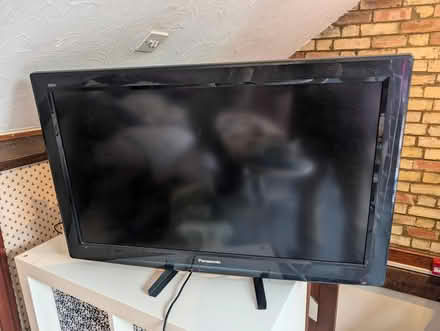 Photo of free Panasonic 32 inch HD TV (CB4) #1