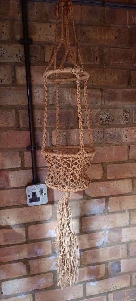 Photo of free jute hanging basket (Farnborough BR6) #1