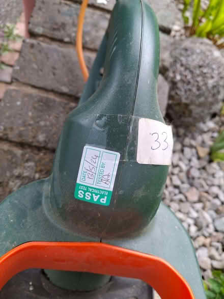 Photo of free Black and decker hedge trimmers (Appleby-in-Westmorland CA16) #3