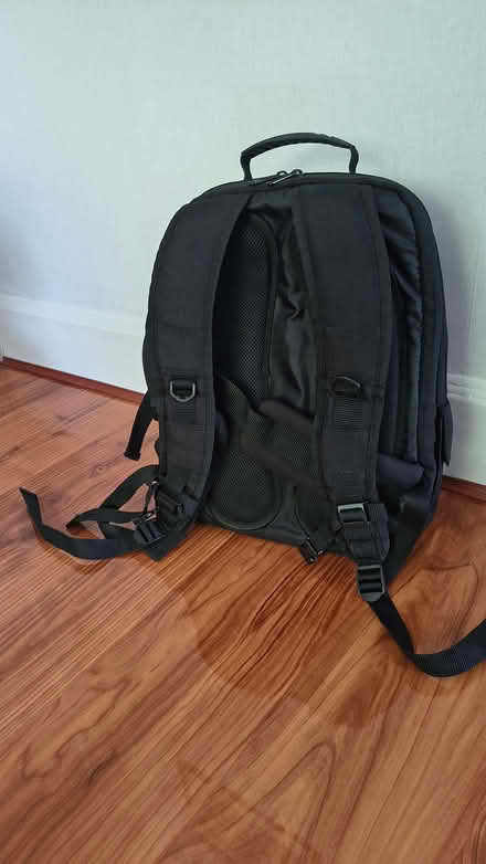 Photo of free Camera / laptop rucksack (Radlett WD7) #3