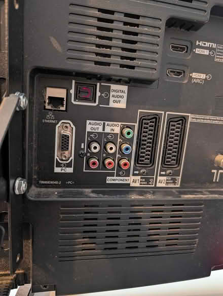 Photo of free Panasonic 32 inch HD TV (CB4) #3