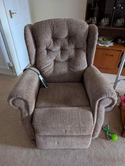 Photo of free Electric recliner chair (S40 Holme Hall) #4