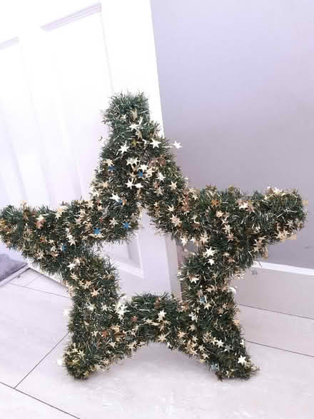 Photo of free Tinsel star (Woodseats S8) #2